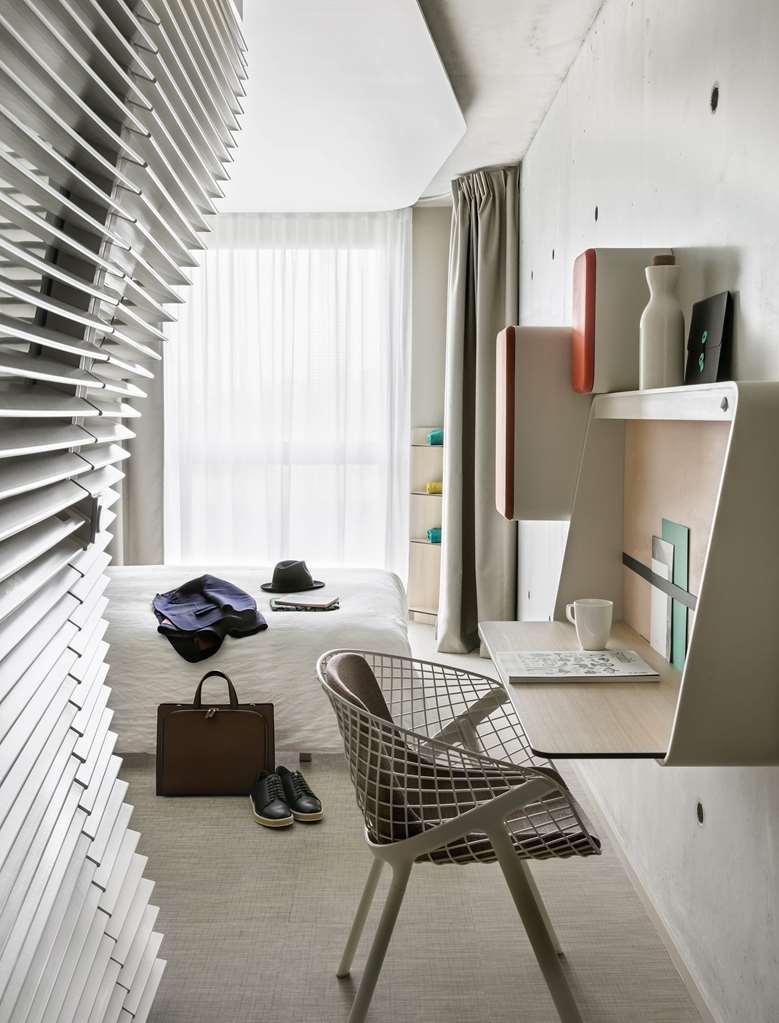Okko Hotels Paris Porte De Versailles Екстериор снимка